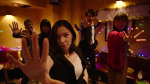 疑惑とダンス