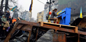 ピアノ　ウクライナの尊厳を守る闘い
