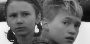 動くな、死ね、甦れ！