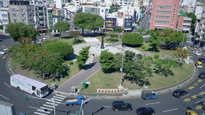 湯徳章―私は誰なのか―